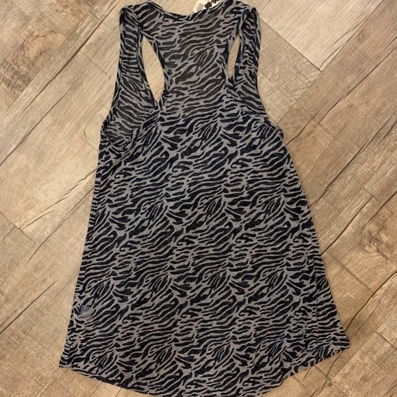 Burnout Zebra DNA Couture Top - Picture 4 of 4